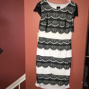 Lace cap sleeve dress